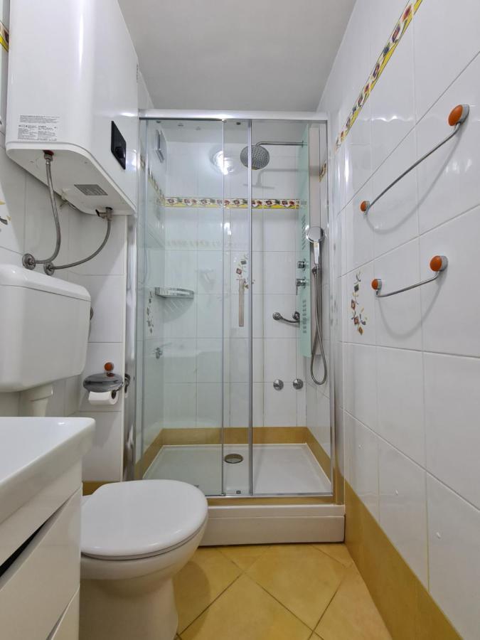 Lucky Pearl Apartment สปลิท ภายนอก รูปภาพ